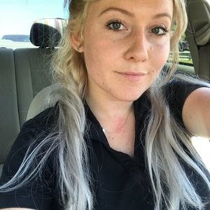 Meet your Posher, Jenn